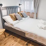 For Apartmán *